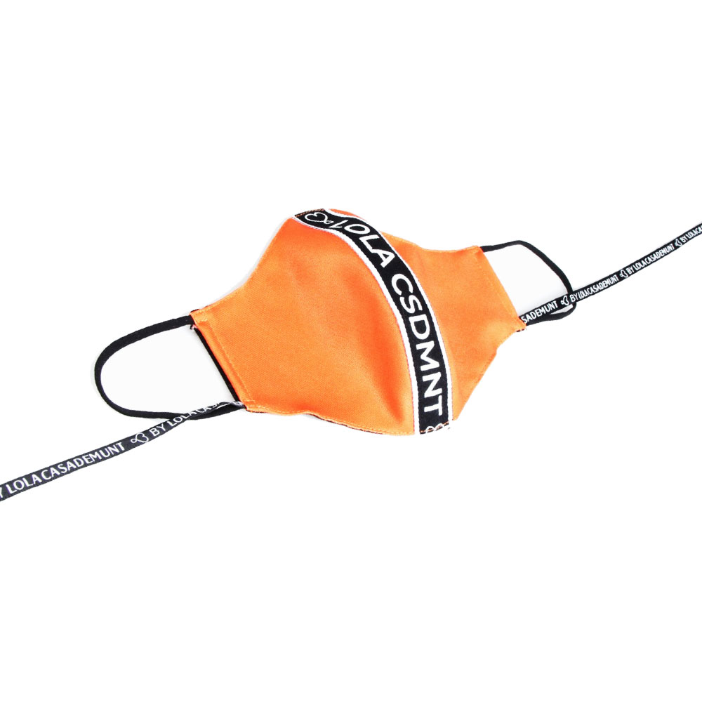 LOLA MASCARILLA NARANJA LOGO VERTICAL